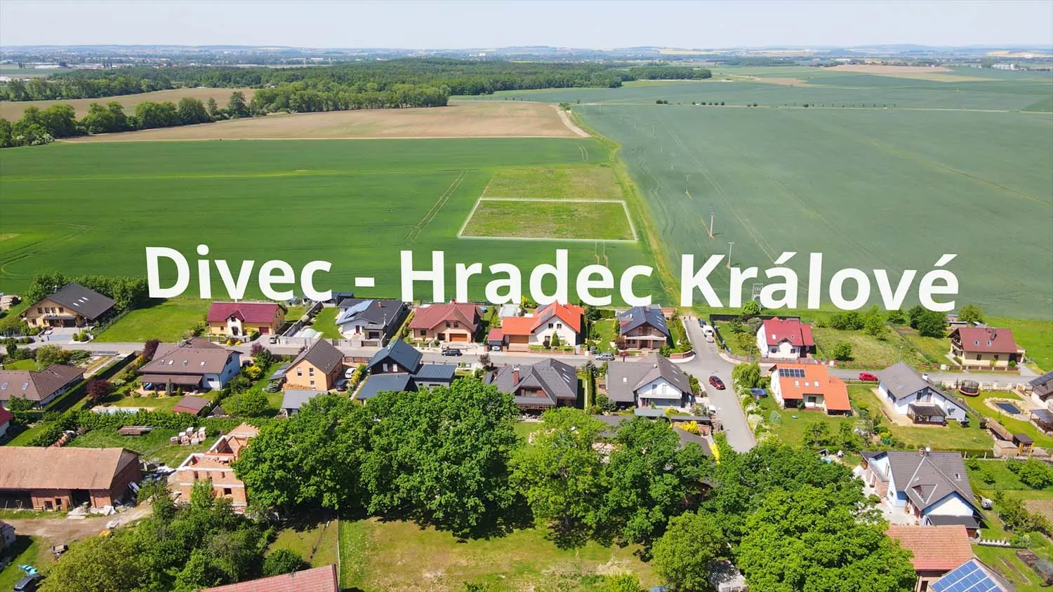 Stavební pozemek v Divci u Hradce