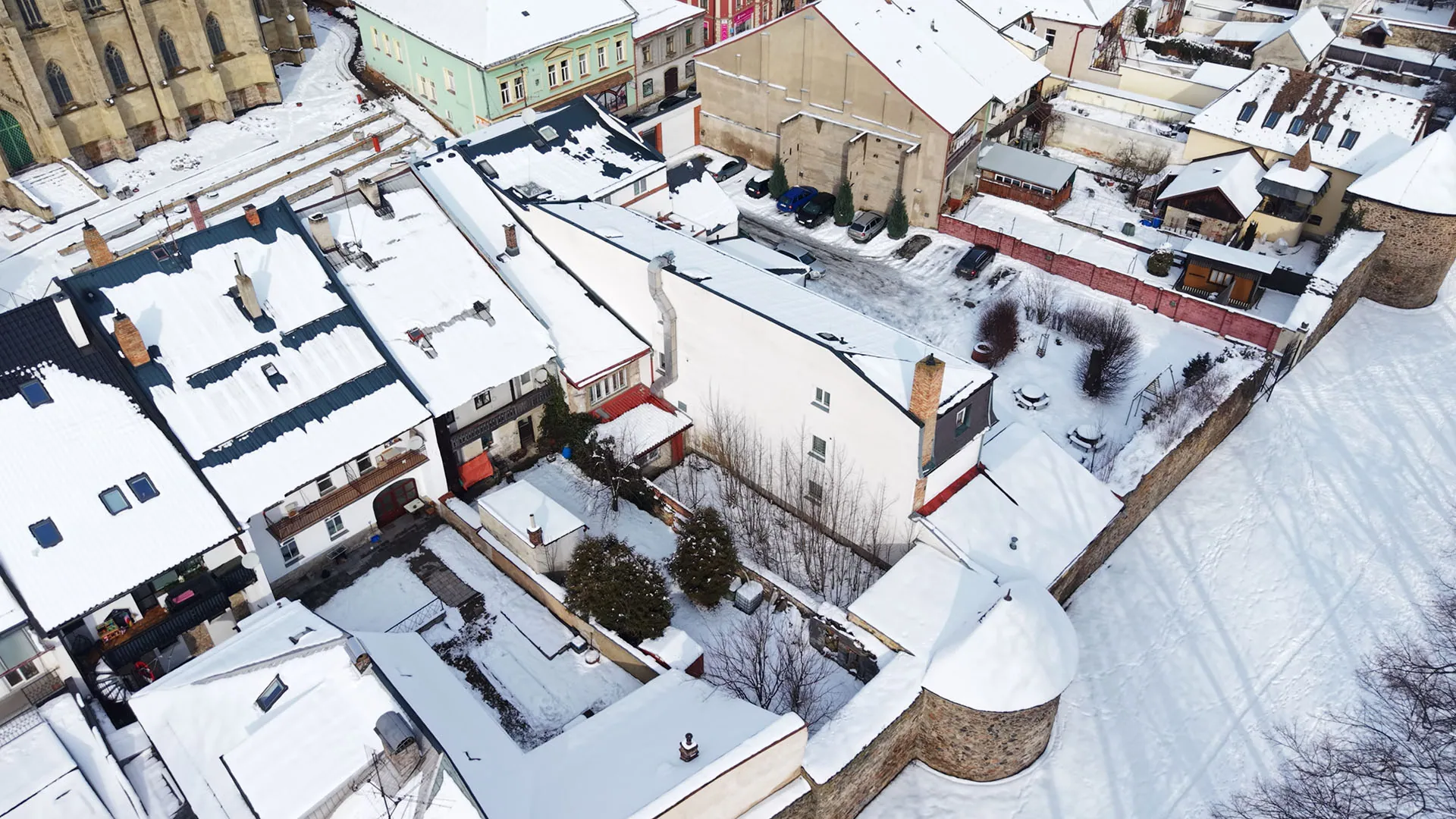 Komerční objekt s obchodními prostory v Poličce – fotografie 3